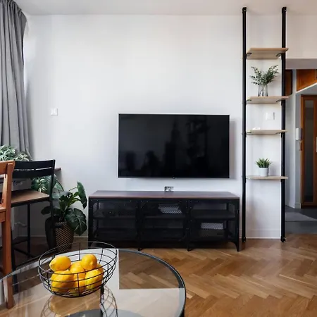 Sunbeam Ac&parking Metro Politechnika Apartmán *