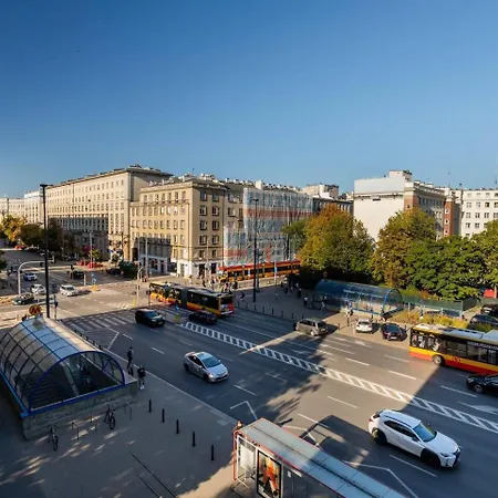 Sunbeam Ac&parking Metro Politechnika Varšava